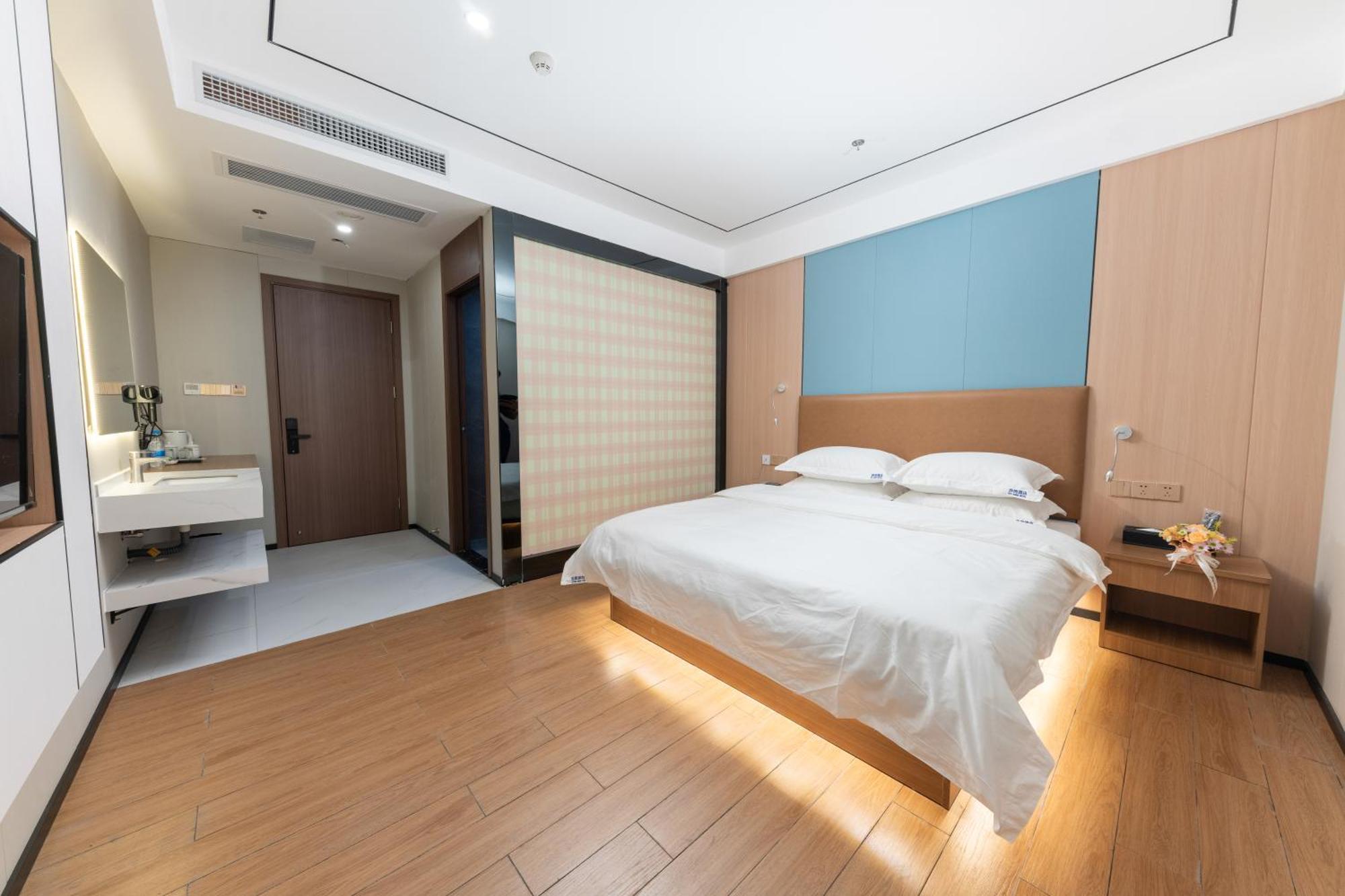 Guangzhou Haiyue Hotel Екстериор снимка