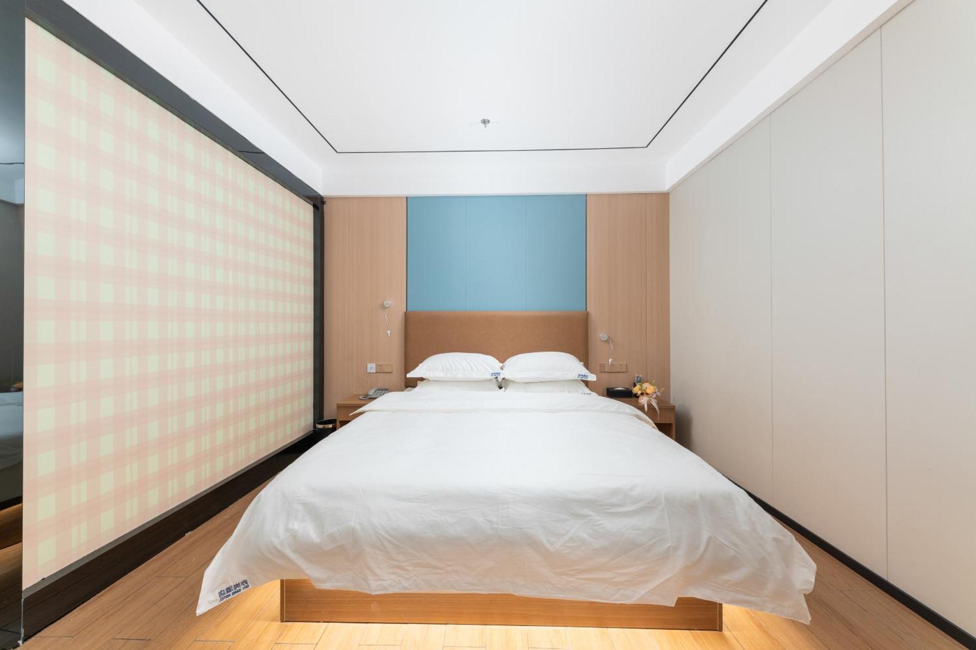 Guangzhou Haiyue Hotel Екстериор снимка