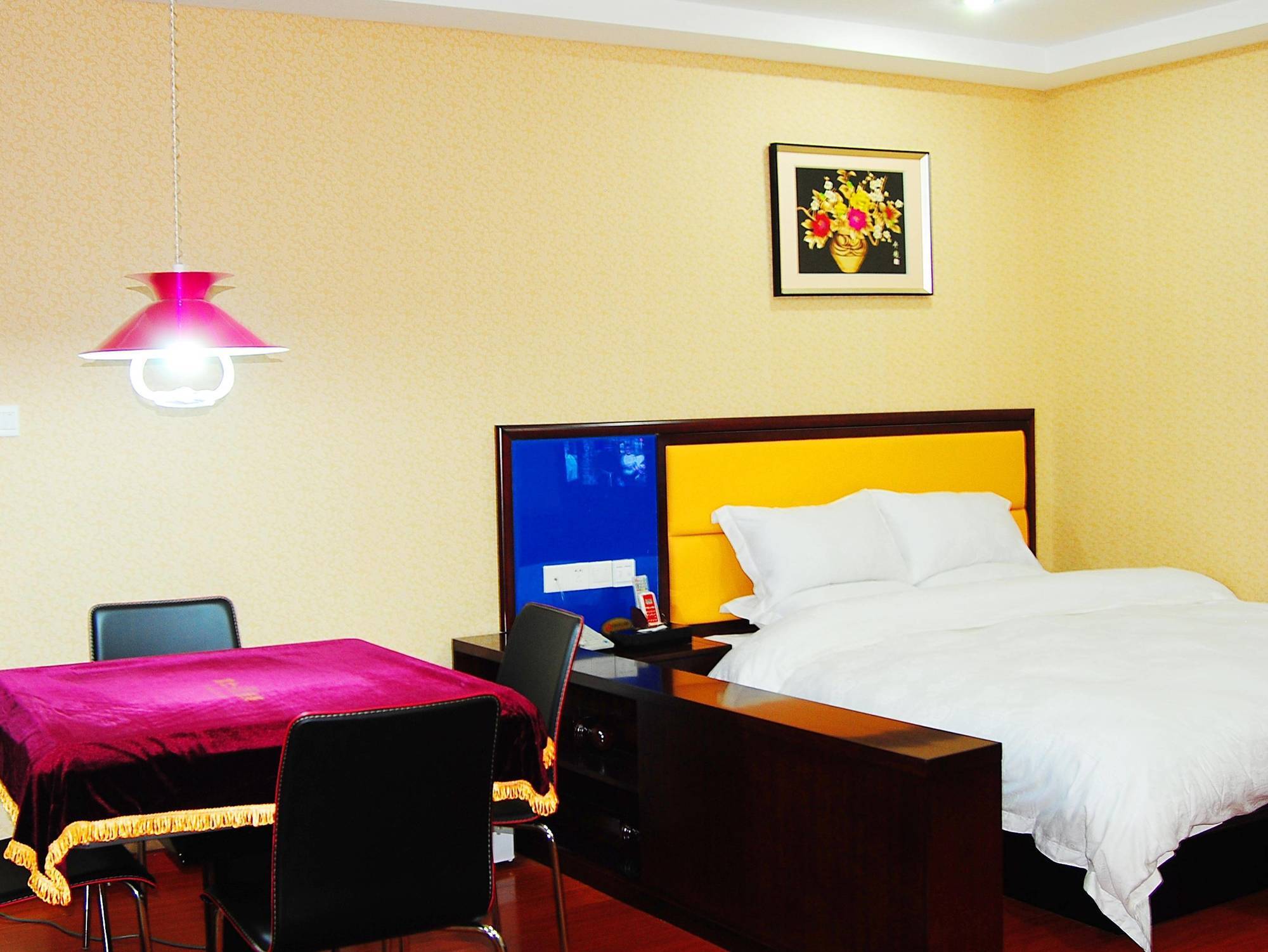 Guangzhou Haiyue Hotel Екстериор снимка